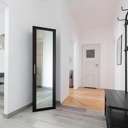 Kamienica Stanislawa Augusta Warszawa By Noclegi Renters Bagian luar foto