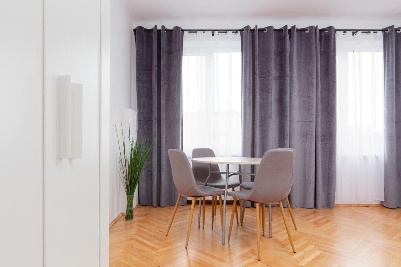 Kamienica Stanislawa Augusta Warszawa By Noclegi Renters Bagian luar foto