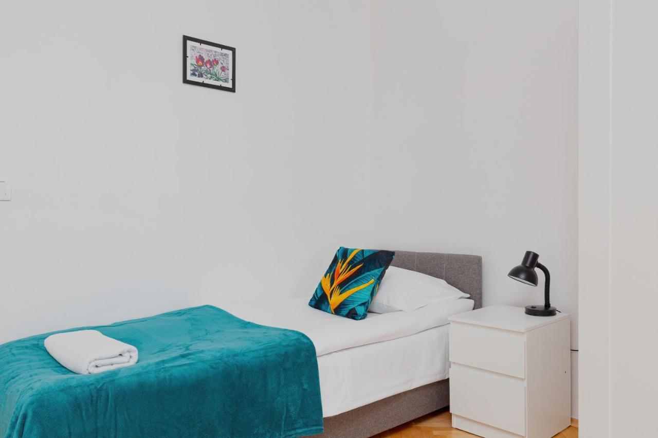 Kamienica Stanislawa Augusta Warszawa By Noclegi Renters Bagian luar foto
